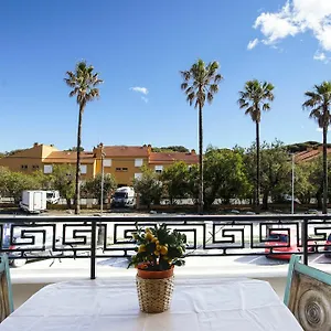 Aparthotel Les Mandariniers